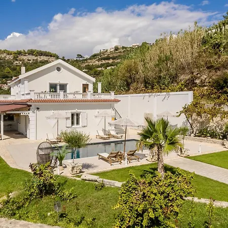 Pantheon Villa Zvoronáta