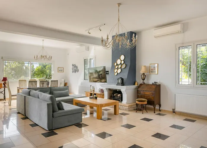Villa Pantheon *