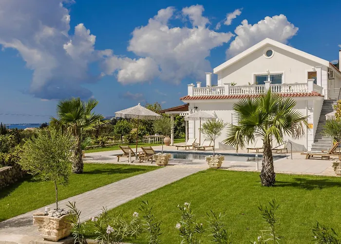 Villa Pantheon *