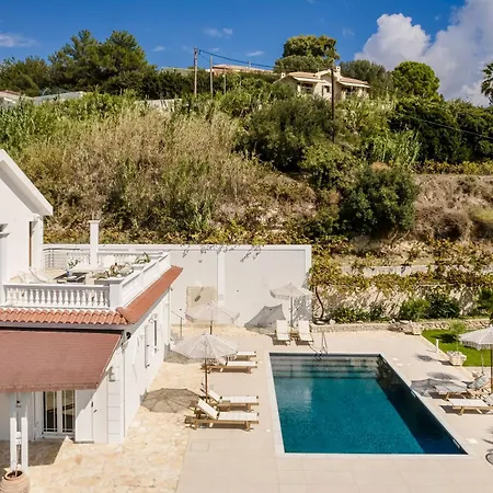 Villa Pantheon *