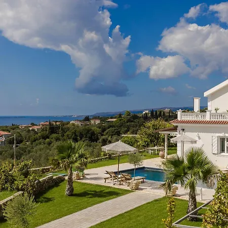 Villa Pantheon *