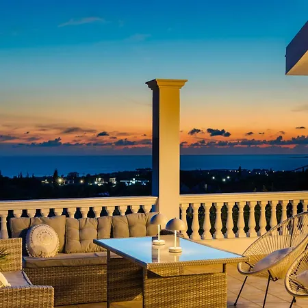 Villa Pantheon Svoronata