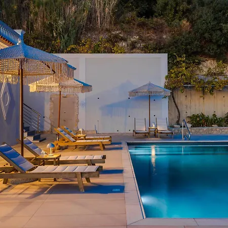 Pantheon Villa Svoronata